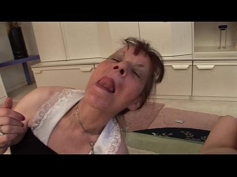 ❤️ To bedstemødre og en bedstefar har en trekant ❤️❌ Anal porno at da.chancel.top ❌️❤